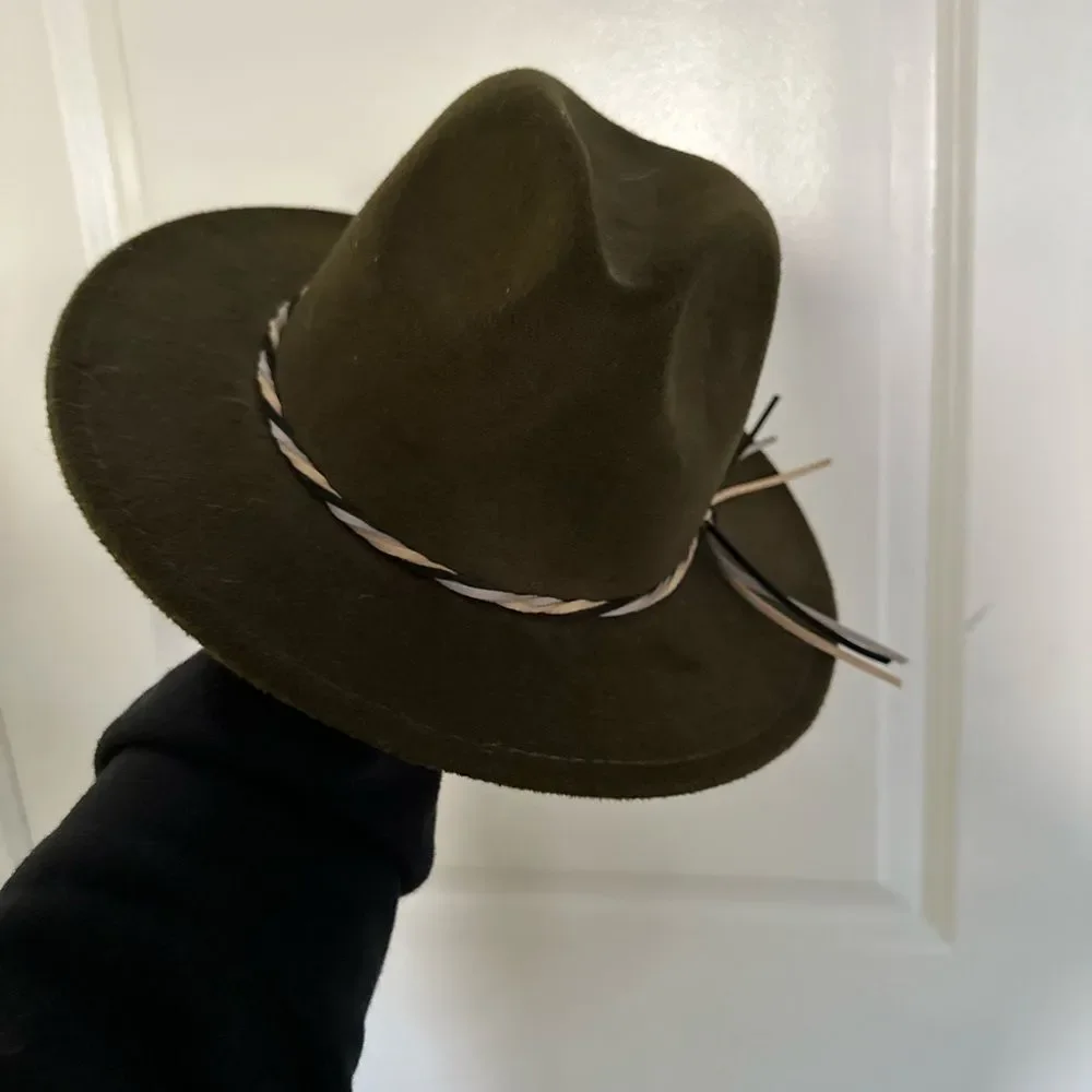 NWOT Tillys Olive Green Women’s Fedora Hat - One Size Fits All - Picture 8 of 10